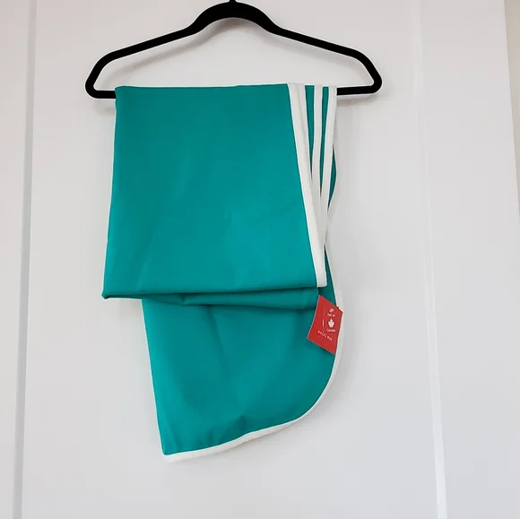 Elegant Teal Sleeveless Dress With Cape - Picture 6 of 6